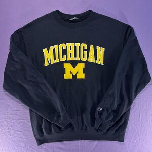 Champion Michigan Wolverines Crewneck Sweatshirt UM Collegiate NCAA